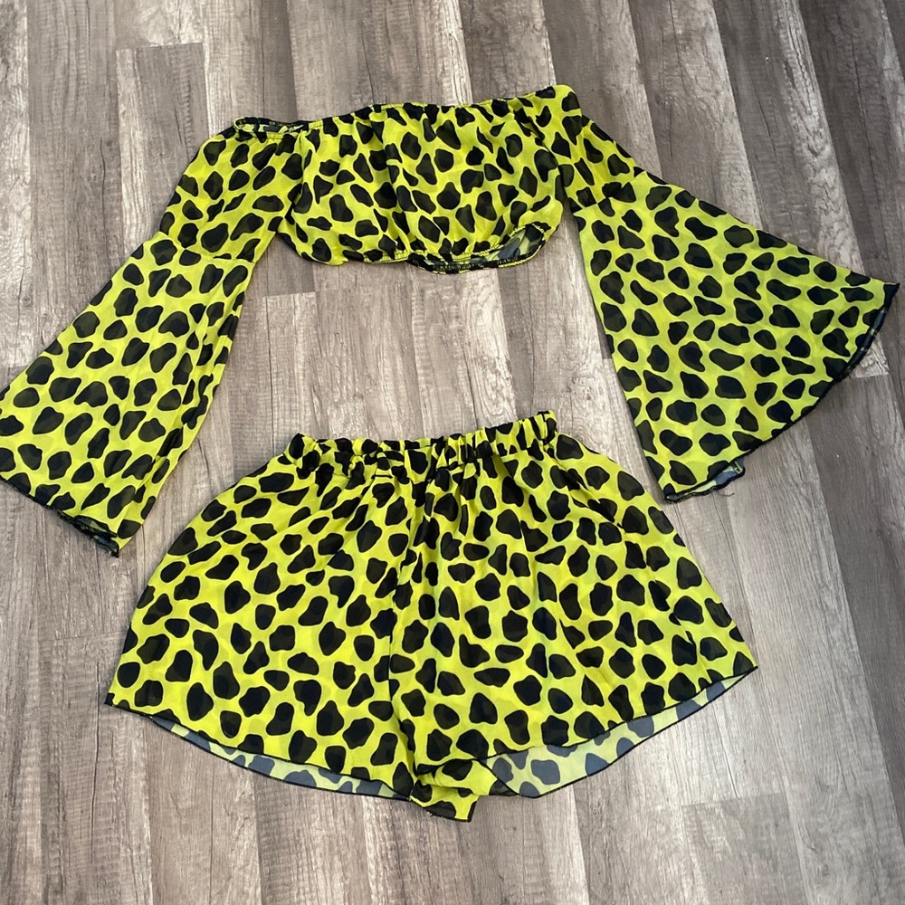 PrettyLittleThing Set, Bathing suit cover up